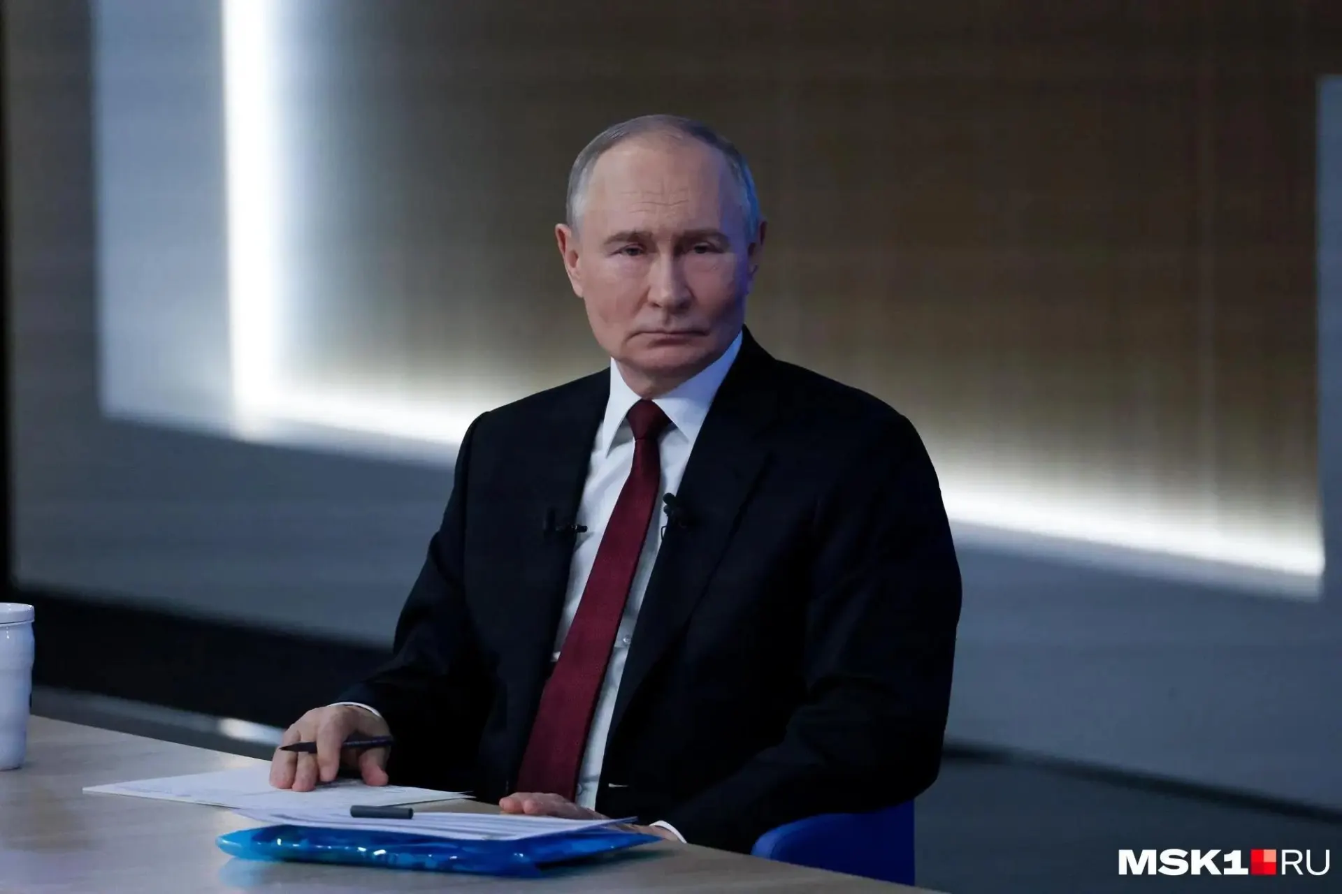 Президент предупреждает зарубежных политиков и обсуждает возможность военного конфликта в Европе к 2030 году.