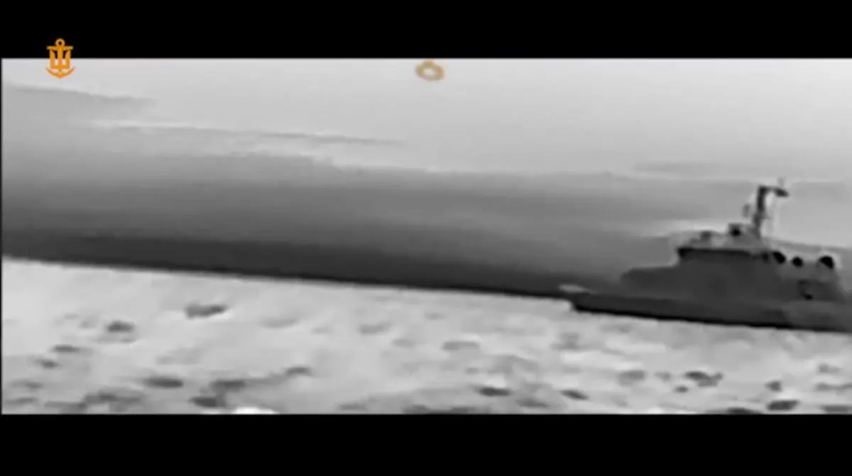 Ночью 30 апреля по данным ВСУ были поражены патрульный катер «Соболь» и противодиверсионный катер «Грачонок»; сообщается о потерях среди противника.