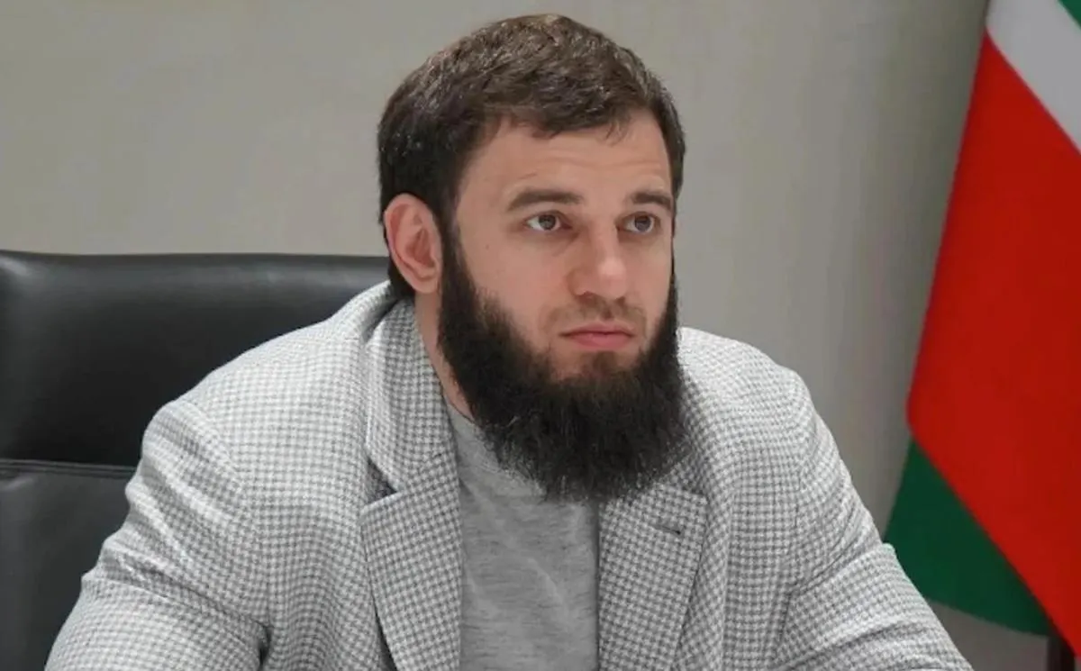 На официальном портале найден документ о предоставлении гражданства Якубу Закриеву; основанием названа норма о «интересе для республики». Закриев связан с управлением бывшего российского бизнеса Danone и занимает руководящую должность.