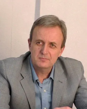 Ленинский районный суд Санкт-Петербурга признал Александра Васьковского виновным по статье о дискредитации и назначил штраф за публикации в личном канале о событиях в Донбассе.