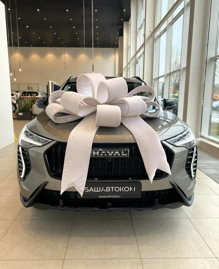 Администрация Бураевского района объявила покупку двух кроссоверов Haval Jolion и F7x (или эквивалентов) с расширенной комплектацией на сумму около 6,3 млн рублей.