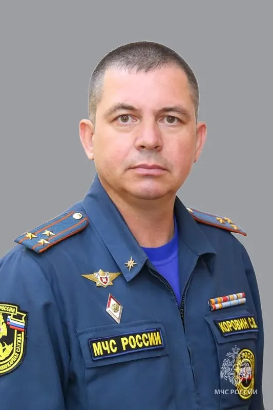 Президент подписал указ 3 июня: полковник внутренней службы Сергей Коровин назначен начальником краевого управления МЧС. Он имеет более 25 лет службы и большой практический опыт в ликвидации ЧС.