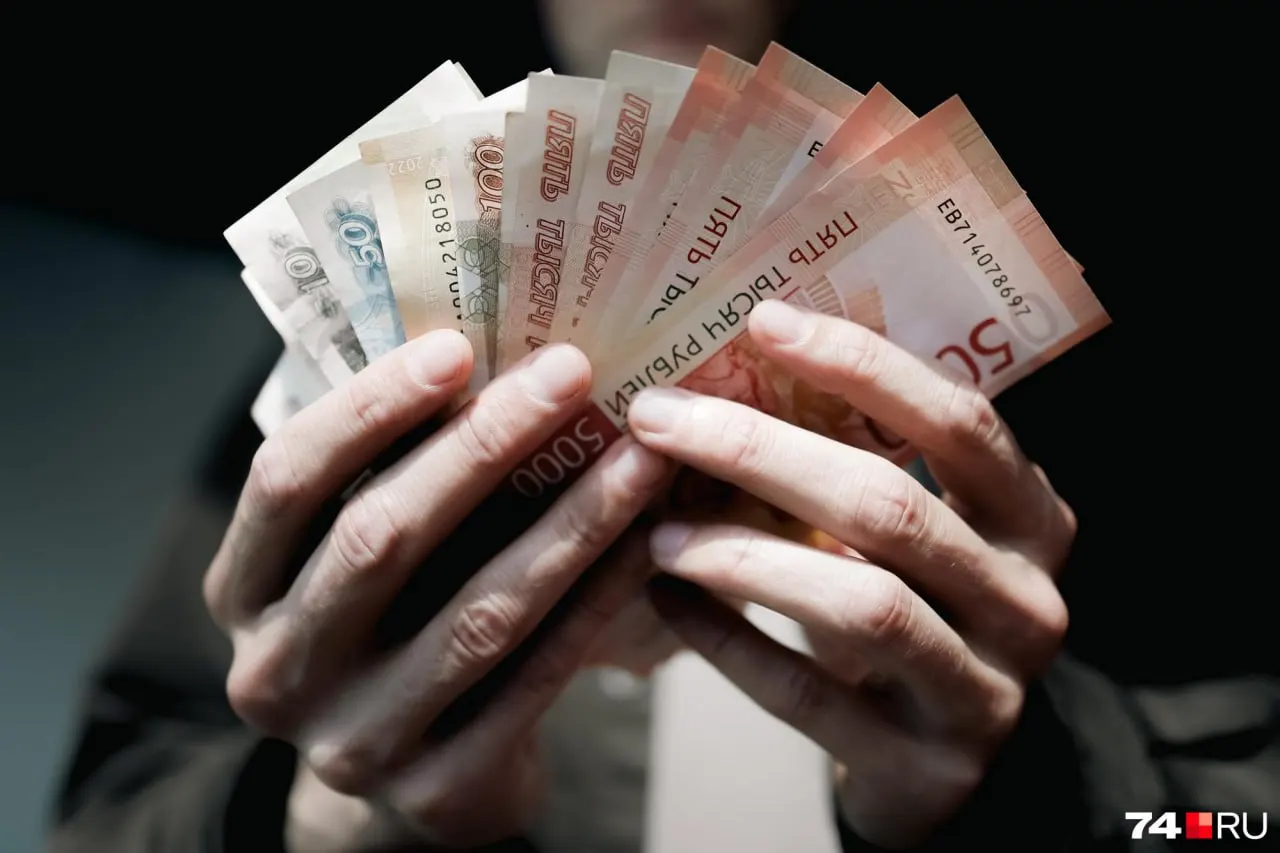 Новая система позволит работодателям формировать дополнительные пенсионные накопления сотрудников за счёт корпоративных взносов; участие будет по умолчанию с правом отказа.