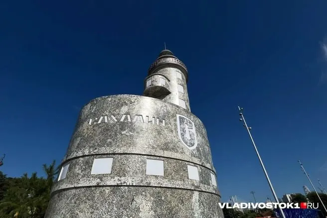 Мэрия выставила на обсуждение проект застройки участка у Западной, 27: жилой дом, гостиница и паркинг. Ранее прокурорский протест привёл к отмене прежнего решения.