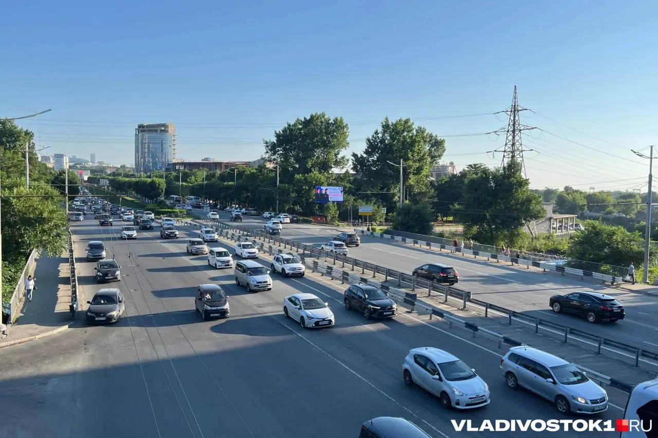 Администрация представила скорректированный план с кольцевой развязкой, которая свяжет Камскую и Днепровскую улицы и сохранит альтернативный выезд на Снеговую.