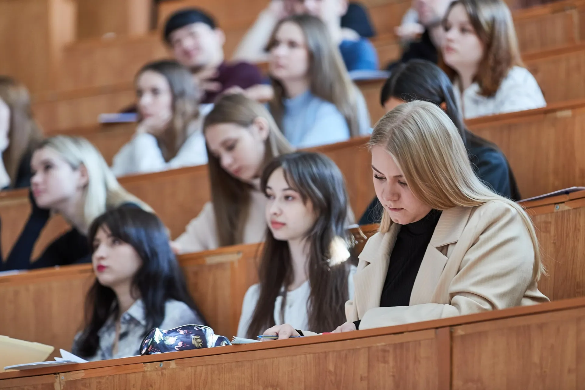 По новым правилам студентов целевого обучения могут отчислять в любой момент, а вместо штрафов вводится обязанность возместить расходы вуза.