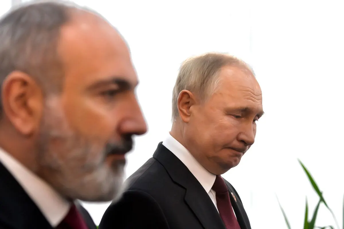 За январь–май 2026 года товарооборот между странами составил $2,196 млрд — снижение на 21,5%. Доля России в структуре торговли упала с 35,1% до 28%; на это повлияли ограничения на ввоз и дипломатические переговоры.