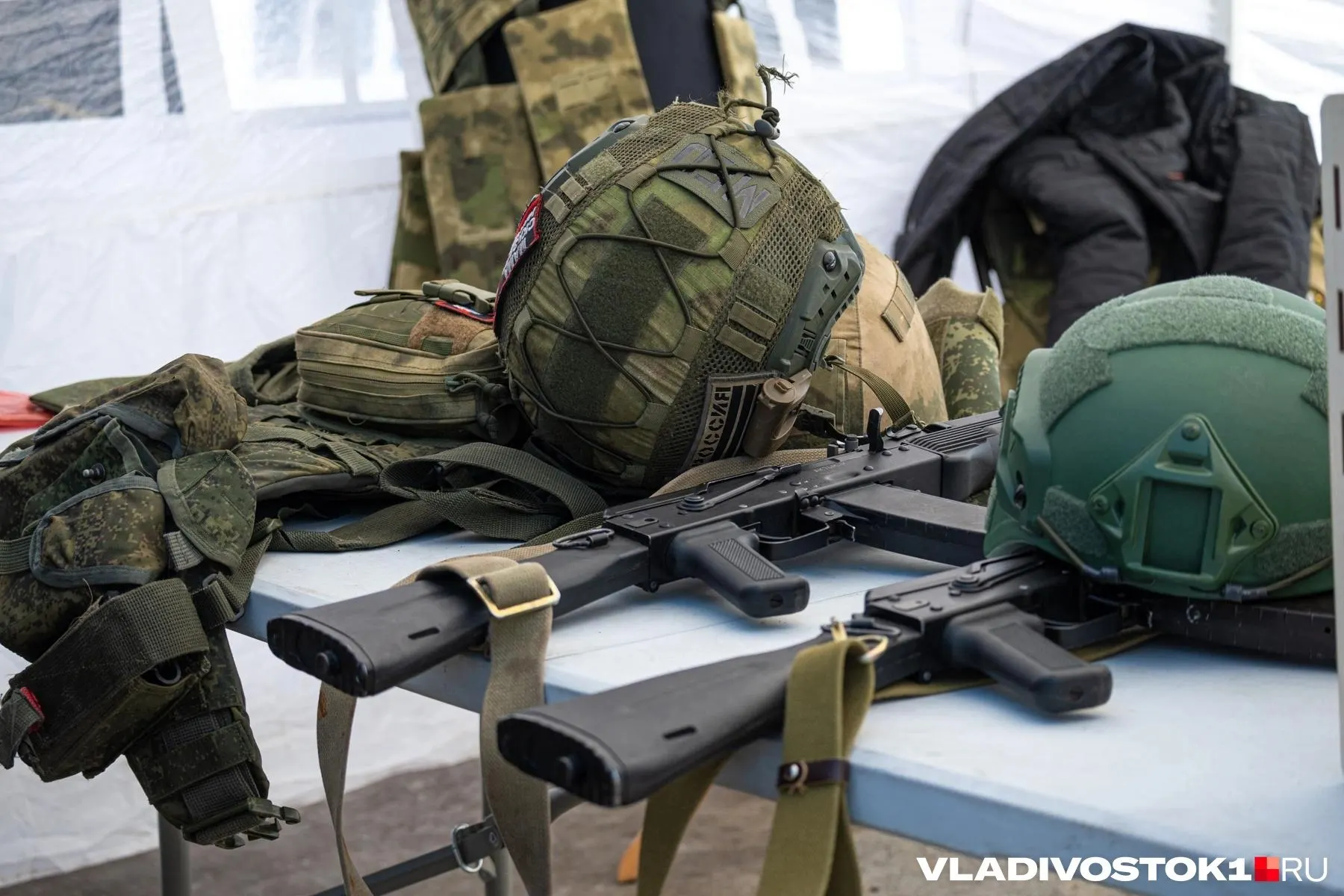 На выставке «Улица Дальнего Востока» в рамках XI Восточного экономического форума разместят 600 кв. м военно‑спортивной экспозиции с практическими занятиями по огневой подготовке, тактической медицине, инженерному делу и применению беспилотных систем.