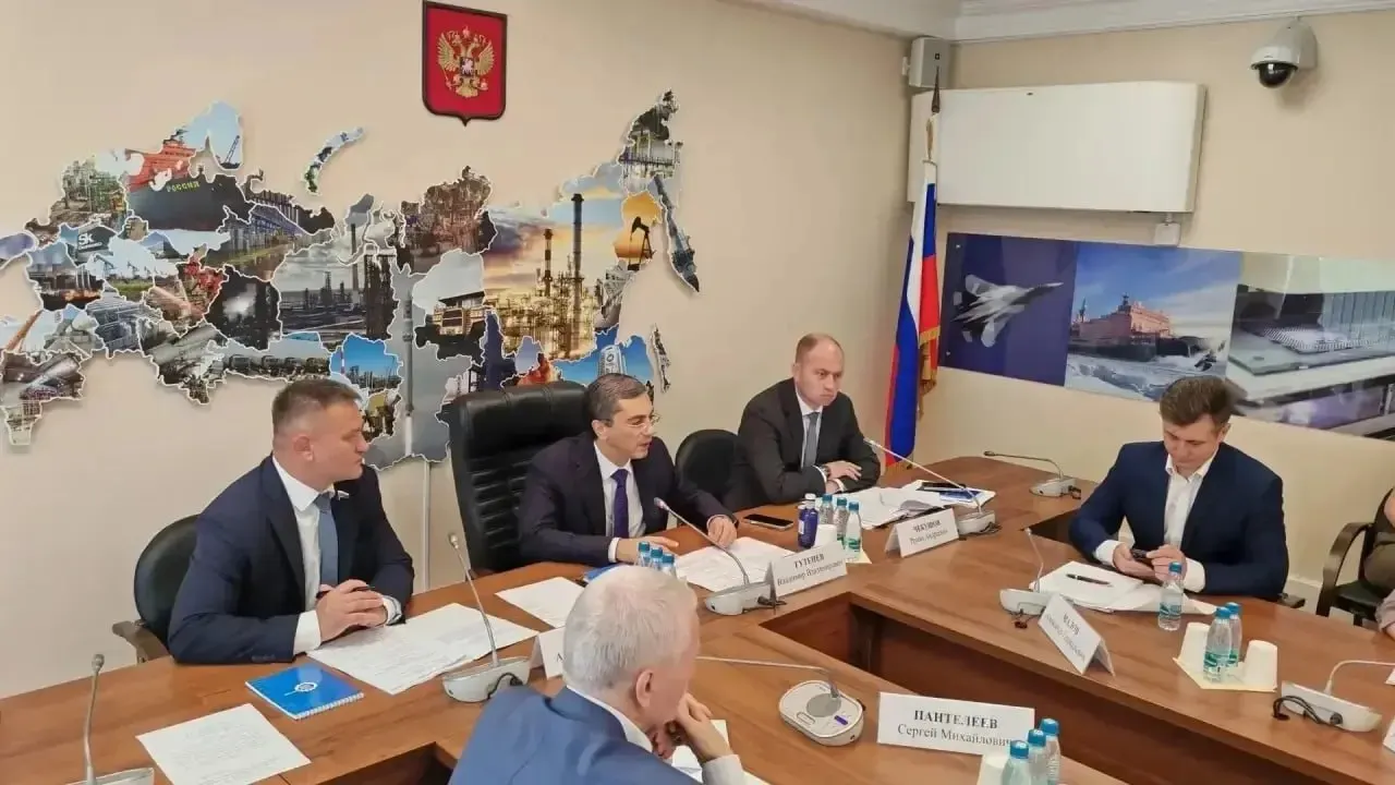 Законопроект даст профильным министерствам доступ к данным ФНС о формировании цен на каждом этапе поставки, чтобы оперативно выявлять и реагировать на резкий рост стоимости продовольственных товаров.