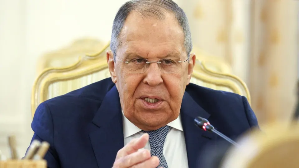 Глава МИД заявил, что Москва не прекратит военные операции, пока не будут достигнуты цели, обозначенные президентом в июне; также он обвинил Запад в разрушении ранее достигнутых договорённостей и выдвижении ультиматумов.
