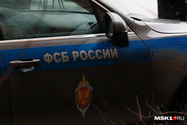 Задержанные из Владивостока и Находки подозреваются в плане диверсионно-террористического акта под руководством запрещённой организации; расследование продолжается.