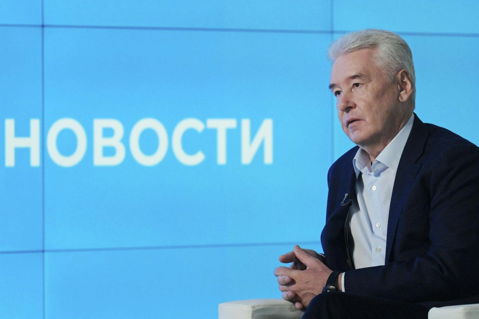 Мэр Москвы заявил, что идеи развернуть экономику на нужды войны не соответствуют реальности и без устойчивой мирной экономики добиться победы невозможно.