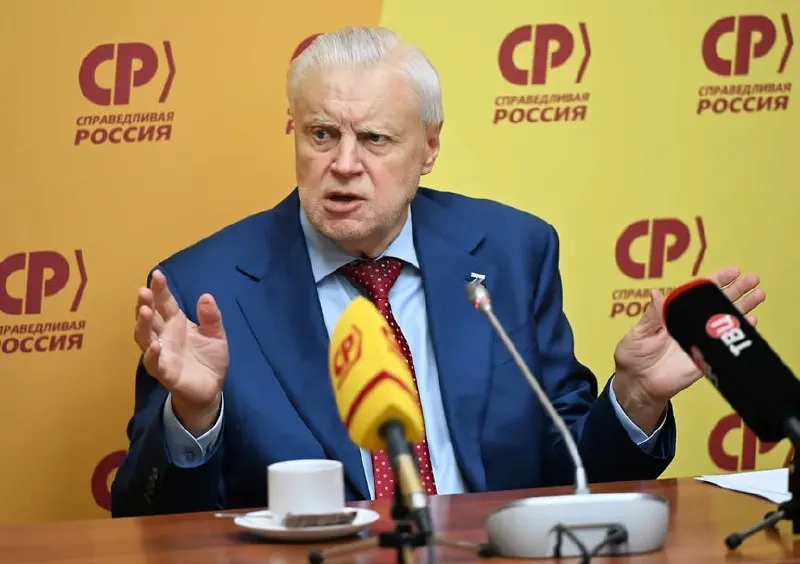 Лидер партии отметил, что часть избирателей утратила веру в возможность повлиять на власть на фоне объективных проблем, связанных с СВО, и сообщил о возвращении к обязанностям.