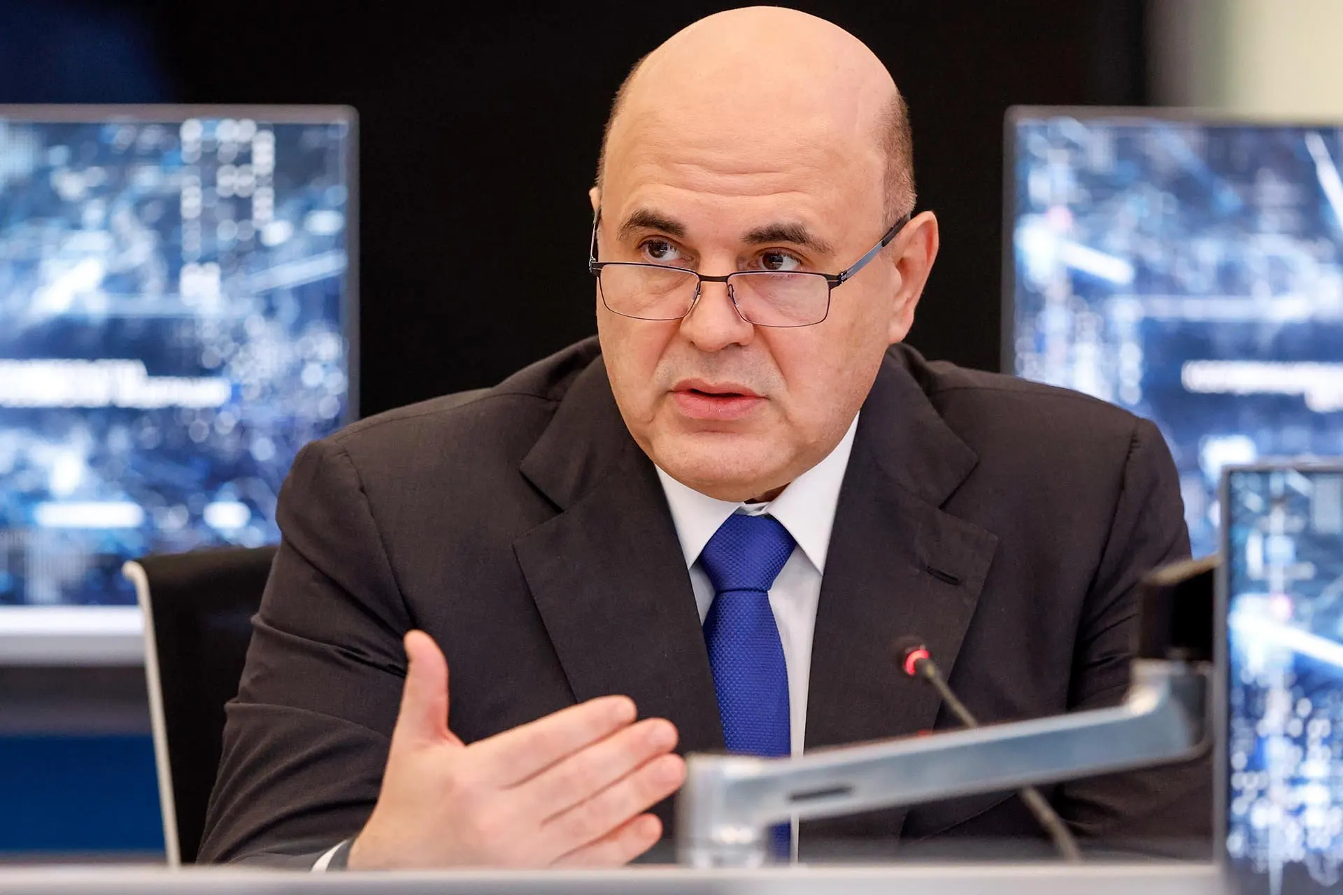 Мишустин выдвинул кандидатуры на ряд постов в кабинете министров, включая заместителя по аппарату, зампреда по развитию транспортного комплекса и министра финансов.